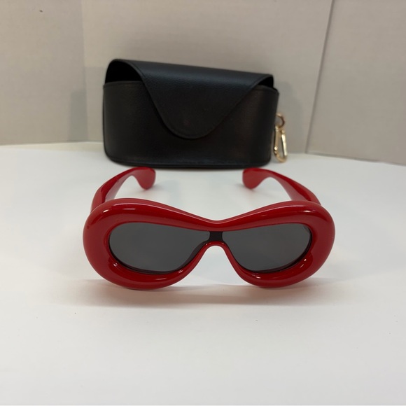 LOEWE Red Inflated Sunglasses Plastic RED LW400991 Unisex - Picture 2 of 13